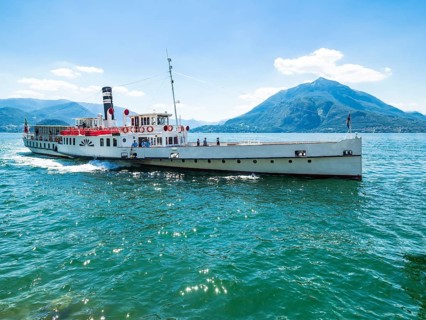 Old paddle steamer