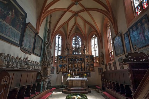 Chancel with wooden winged altar