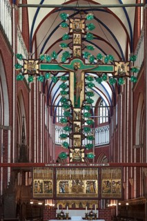 Double-sided cross altar with Christ