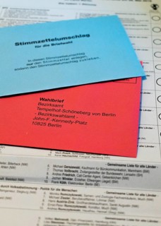 Ballot envelope and ballot letter on ballot paper