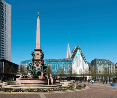 Mende Fountain and Paulinum