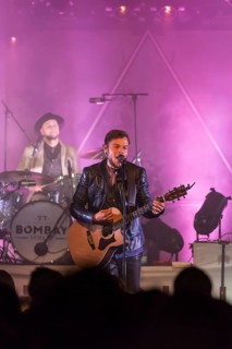 Matt Buchli from the Swiss band 77 Bombay Street live at Schuur Lucerne