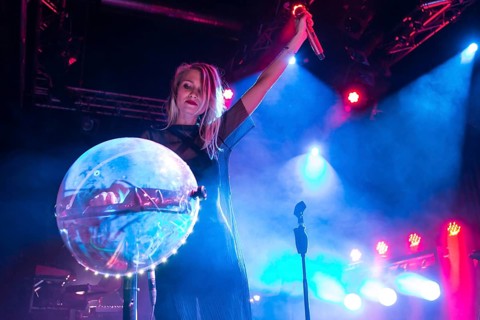 The German electro-pop and singer-songwriter band Glasperlenspiel with singer Carolin Niemczyk and keyboarder Daniel Grunenberg live at a single Swiss concert in the sold out Kofmehl in Solothurn