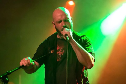 Andre Ellenberger singer of the Swiss metal band Piranha live in the Schuur Lucerne