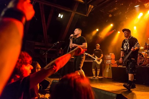 The US-American hard rock band Ugly Kid Joe live in the Schuur Lucerne
