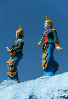 Colourful statues at Bayin Nyi