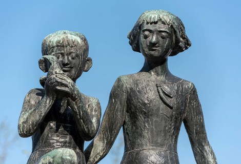 Children Statue