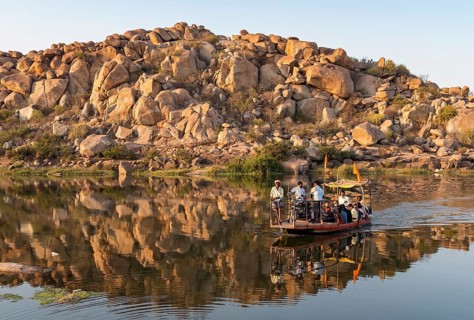 Tungabhadra River crossing in Hampi