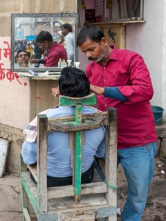 Outdoor barber shop