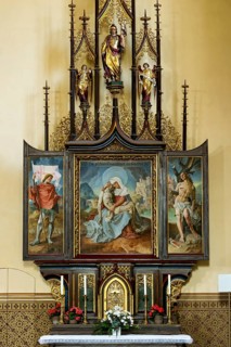 Side altar with the image of the former high altar by Bartolomeo Litterini