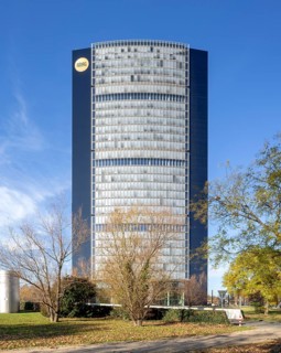 ARAG Tower