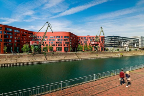 Inner harbour Duisburg with the wave-shaped building of the Landesarchiv NRW