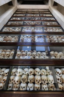 5000 Human Skulls