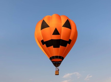 Balloon festival in Singha Park