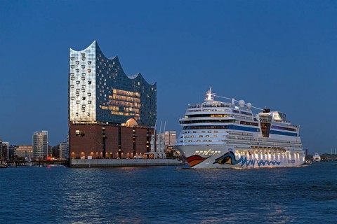Cruise ship AIDAsol