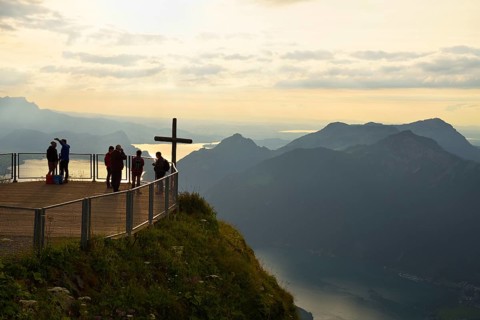 Tourists on the Stoos-Fronalpstock observation deck