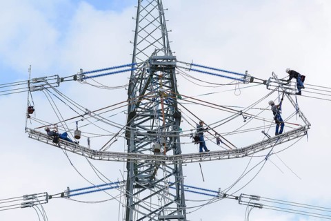 High-voltage engineers