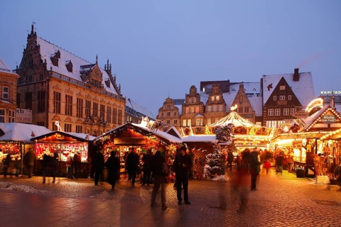 Christmas Market at the Market Square with House Schutting
