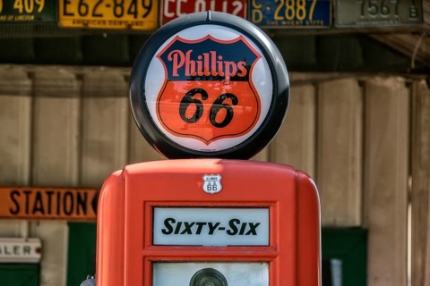 Petrol pump
