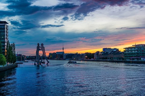 Molecule Man