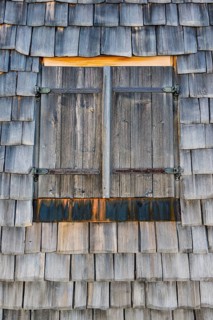 Window in log cabin