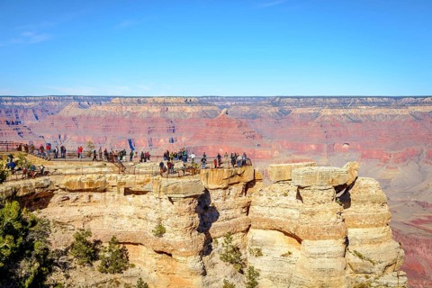 View to Mather Point with visitors