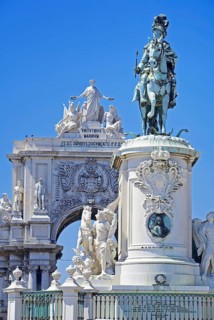 Equestrian statue of King Jose I