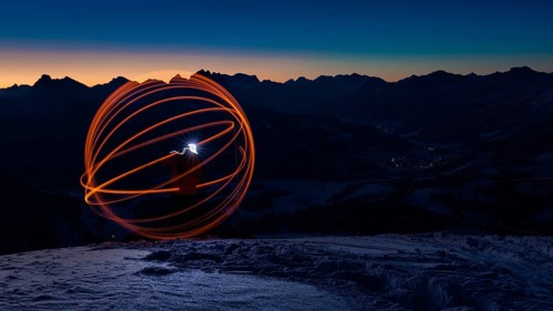 Traces of light