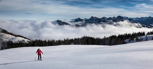 Ski tour