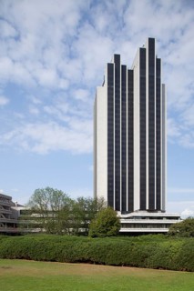 Radisson Blu Hotel at Park Planten un Blomen