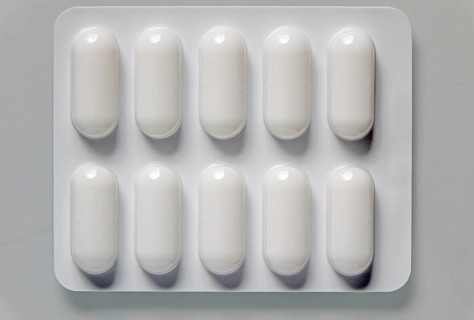 Film tablets in plastic