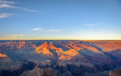 Gorge of the Grand Canyon in evening light