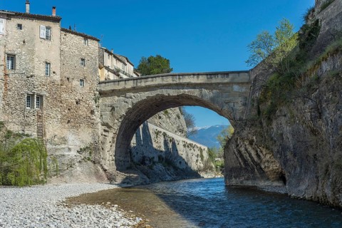 Roman bridge across the Ouveze