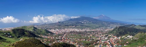 View from the Mirador de las Mercedes on San Cristobal de La Laguna and the Teide