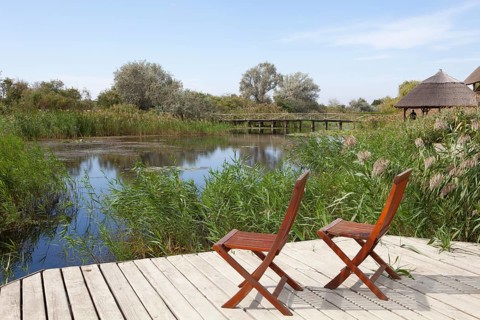 Two chairs on viewing platform at the lagoon