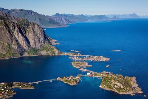 View from Reinebringen