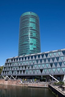 Westhafen Tower