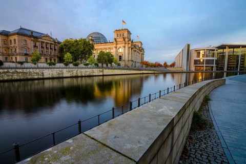 Spree river and the Reichstag building