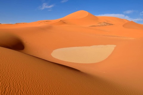 Sand dunes and claypan