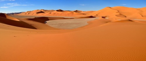 Sanddunes and clay pan