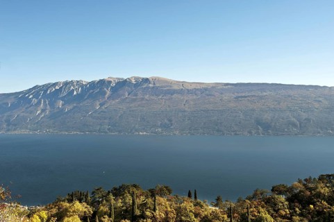 View to the east bank of Gargnano