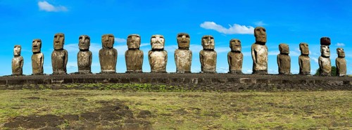 Moais at Ahu Tongariki