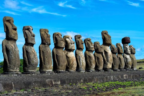 Moais at Ahu Tongariki