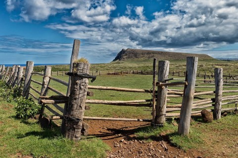 Rano Raraku volcano