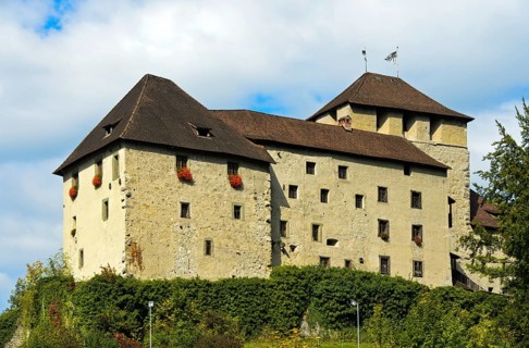 Schattenburg castle