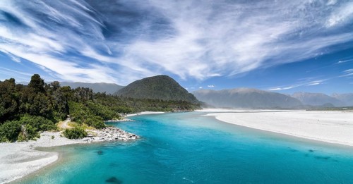 Turquoise river bed of the Haast River