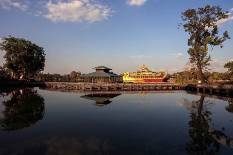 Kandawgyi Lake with Karaweik Palace Restaurant