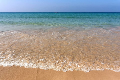 Turquoise sea in Ngapali Beach