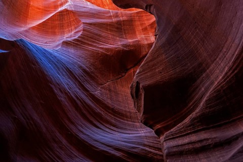 Sandstone formations in Upper Antelope Canyon