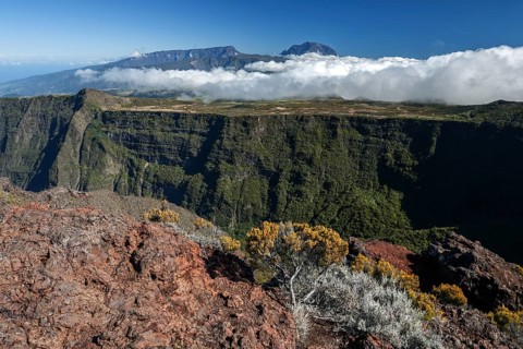 Landscape with clouds on the Route du Volcan